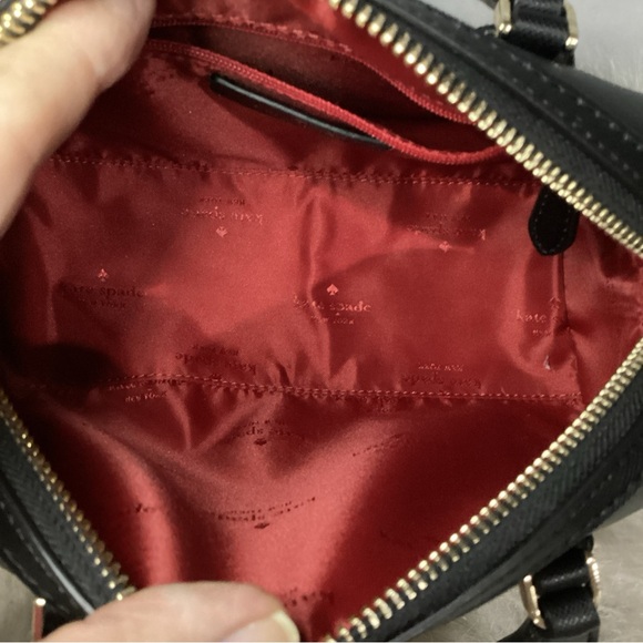 Kate Spade Small Madison Lips Toss Leather Duffle Crossbody Bag EUC 88 - Picture 12 of 13